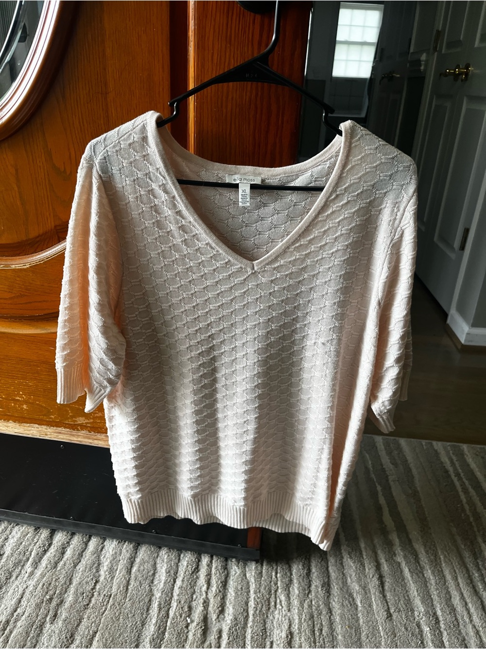 Ella Moss Cream Textured V-Neck Short Sleeve Sweater